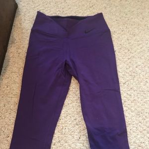 Nike Crop training tights